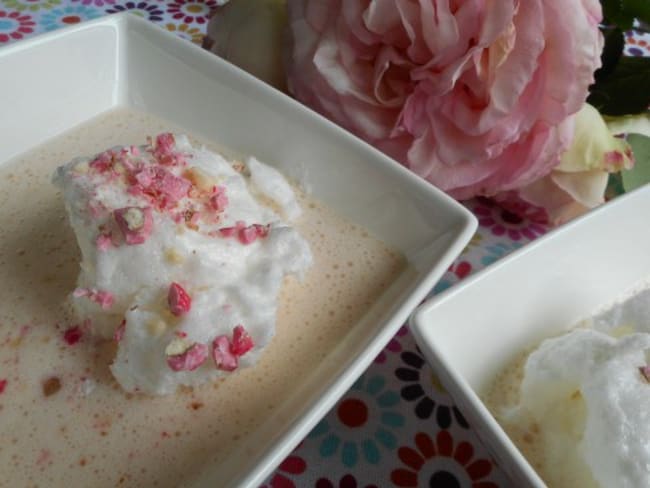 Oeufs à la neige aux pralines roses pour la fête des mères