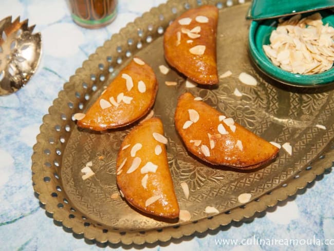 Katayef au fromage kiri et aux amandes