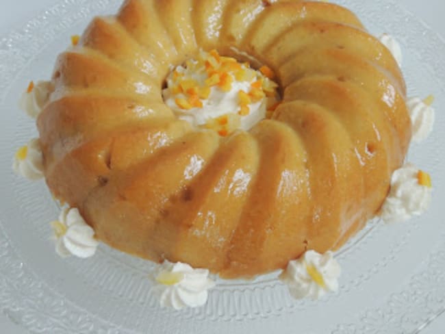 Baba au rhum fruité, miel et agrumes