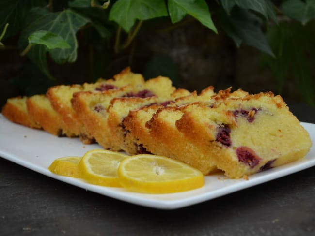 Cake fondant citron framboises