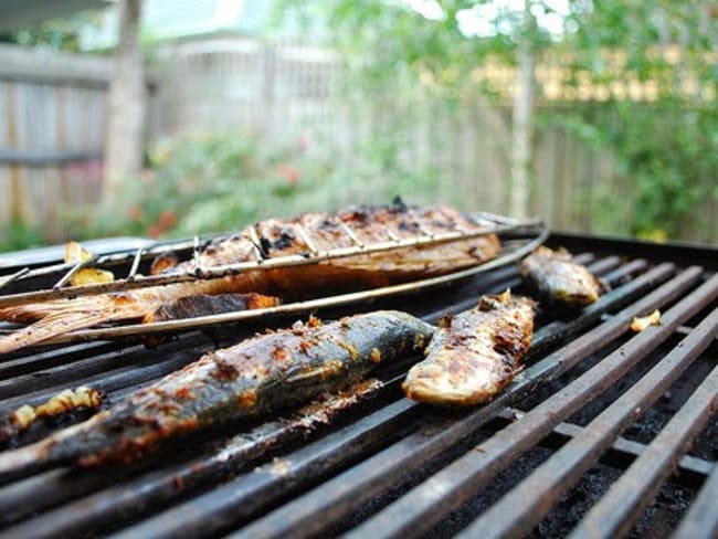 Sardines grillées à la provençale au barbecue ou à la plancha