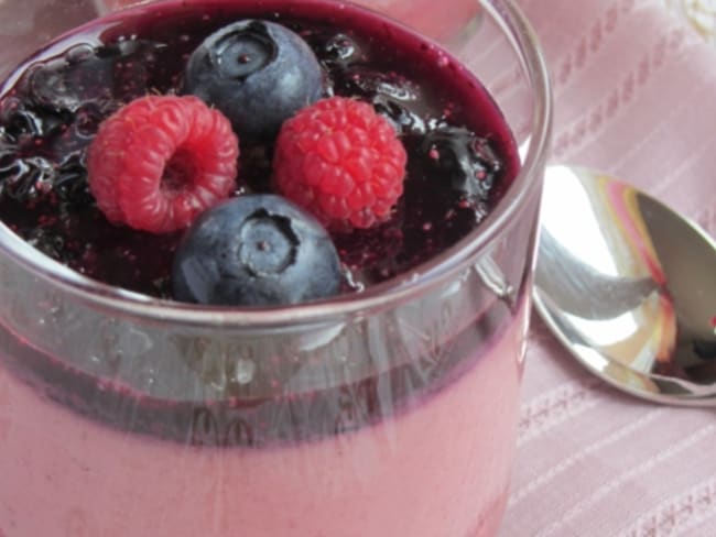 Panna cotta framboise myrtille