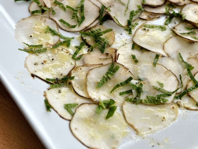 Topinambours marinés, menthe et fleur d'oranger