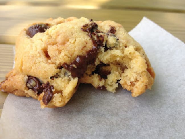 Cookies aux noix de cajou et pépites de caramel au beurre salé