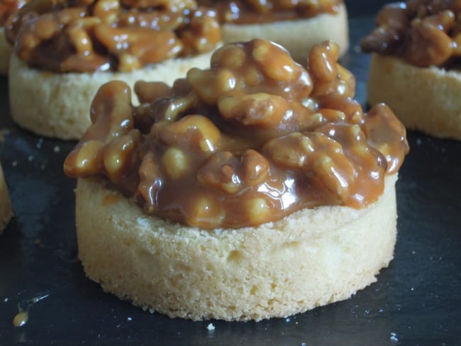 Tartelettes frangipane et noix au caramel au beurre salé