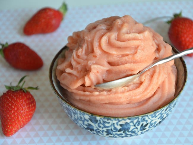 Sorbet fraise pomme rhubarbe sans sucre ajouté