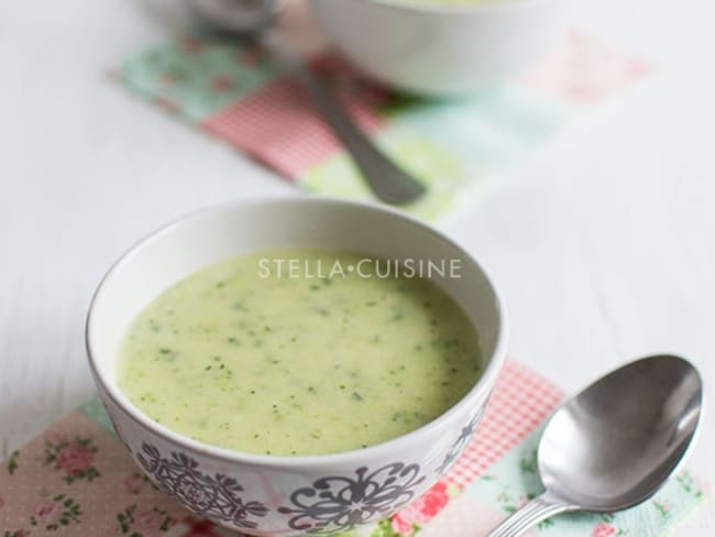 Velouté de courgettes au fromage frais