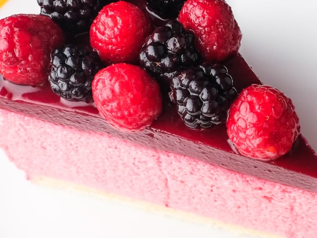 Bavarois aux framboises, nappage fruits rouges