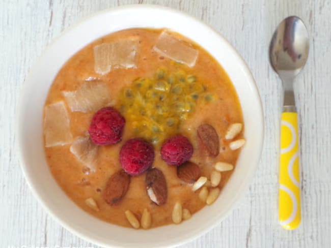 Smoothie bowl abricots - banane