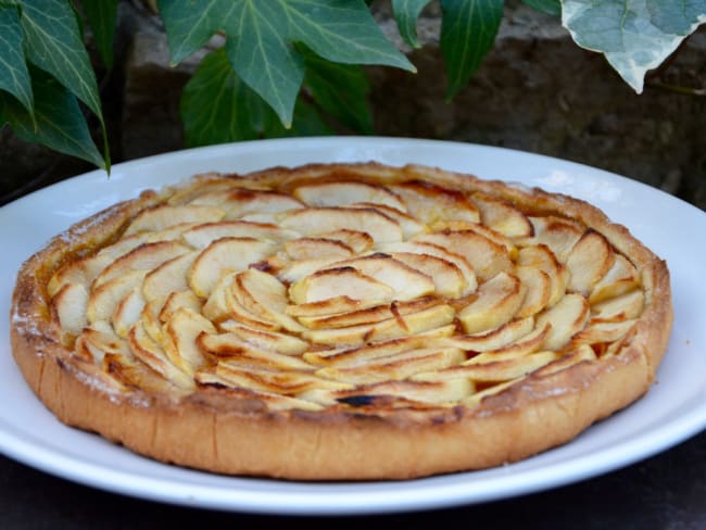 Tarte aux pommes et abricots