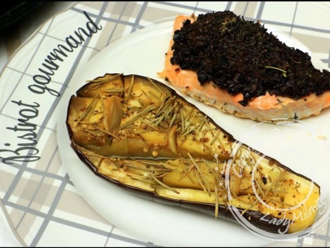 Papillote d’aubergine à l’ail et herbes de Provence