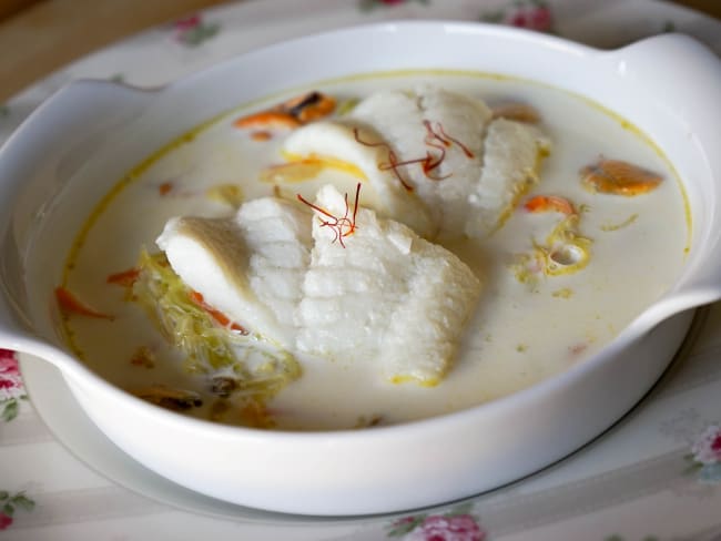 Waterzoï de poisson au safran (turbot, lotte, sole ou cabillaud)