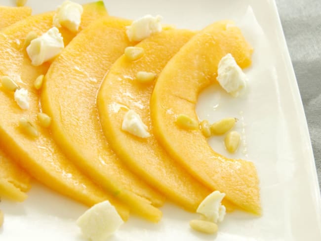 Carpaccio de melon, chèvre et miel