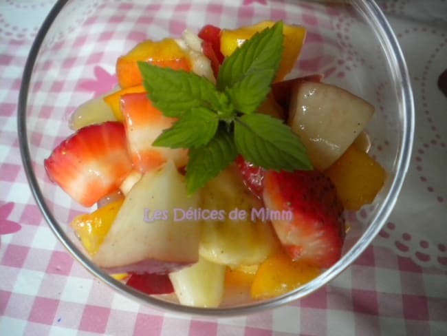 Salade de fruits d’été au sirop parfumé