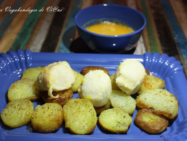 Saint-Jacques à la vapeur sur pommes de terre sautées