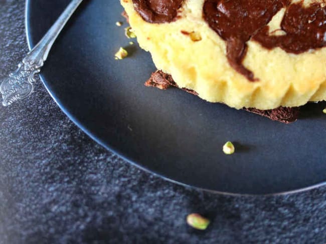 Génoise façon tartelette à la vanille et chocolat