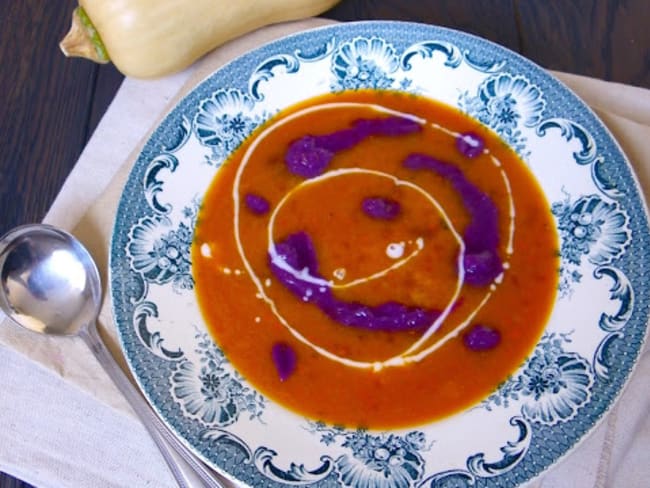 Soupe de butternut et patate douce violette