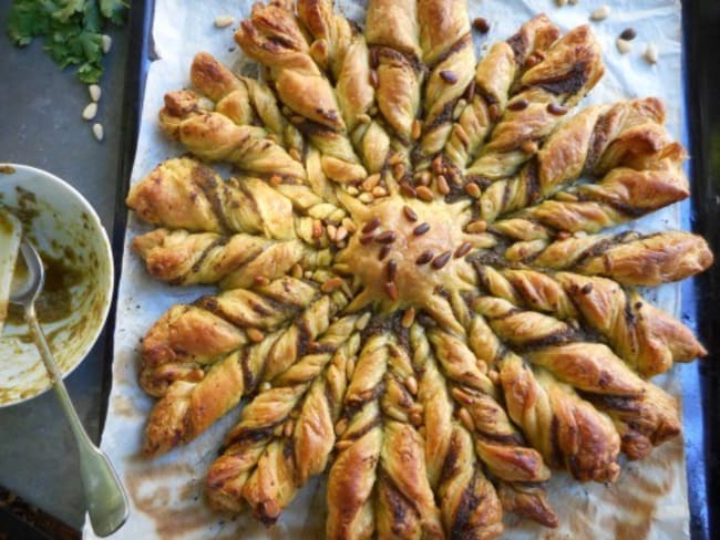 Tarte soleil au pesto et aux pignons