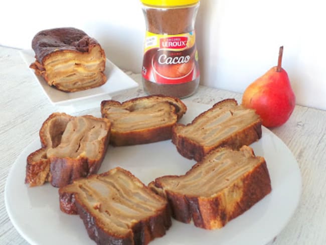 Cake à la brioche, aux poires et à la Chicorée Leroux au cacao