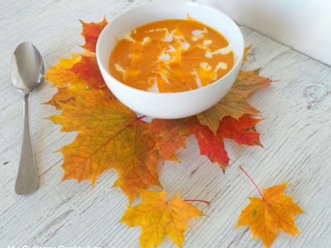 Soupe de courge, carottes et mimolette