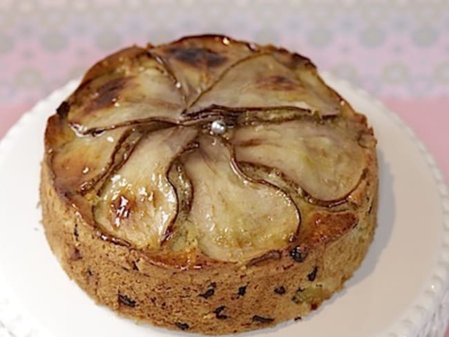 Gâteau aux poires noisettes et chocolat