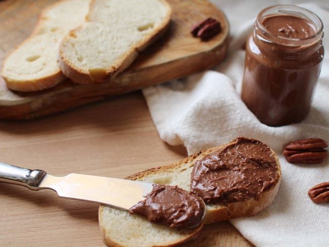 Pâte à tartiner express aux noix de pécan et sirop d’agave