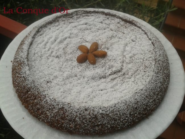 Gâteau au chocolat et aux amandes à l'huile d'olive