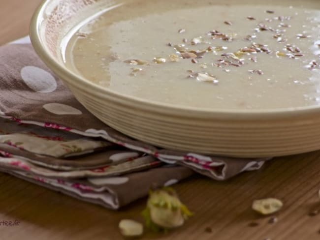 Soupe de chou-fleur et pommes