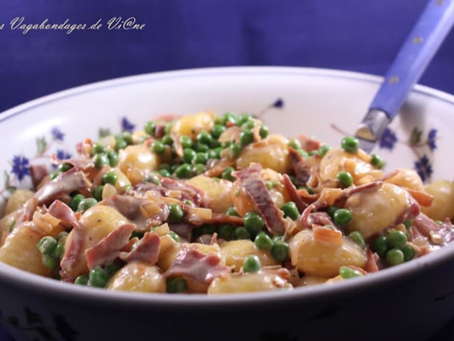 Gnocchi au spek et au petits pois