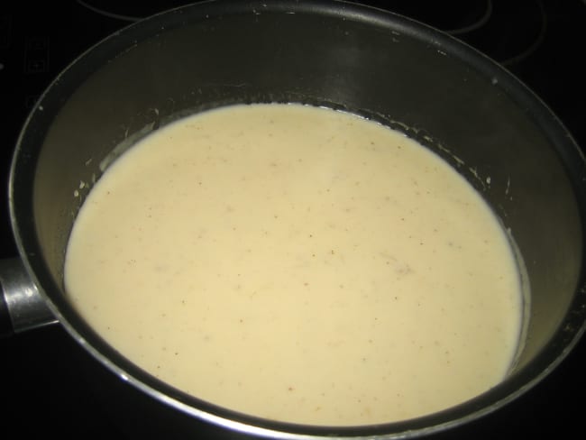 Réaliser une base liante de sauce