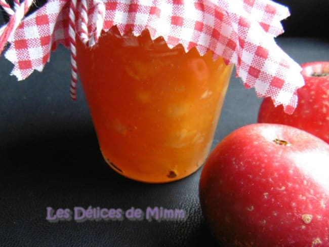 Confiture de pommes au caramel