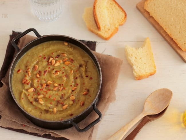 Velouté de Pois Cassés au Cumin