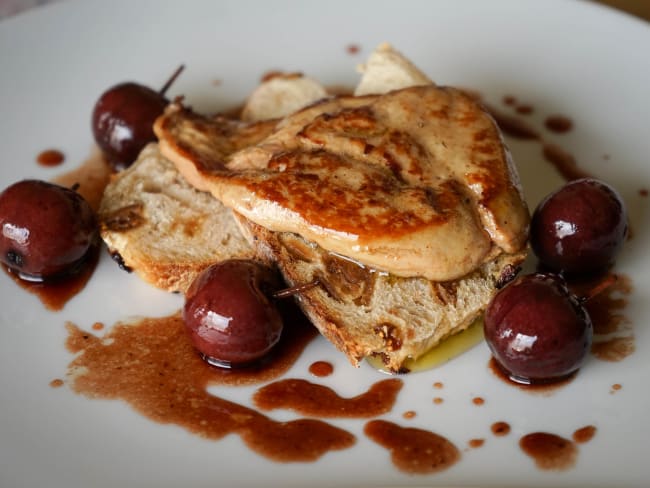 Foie gras poêlé aux cerises