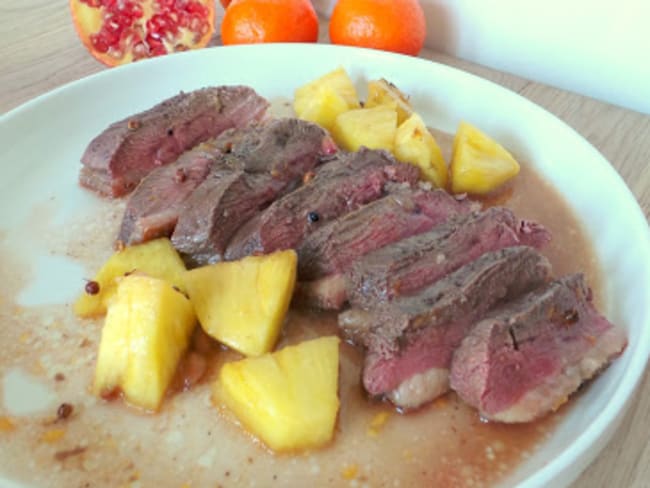 Magrets de canard à l'ananas et au jus de clémentines