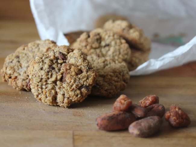 Biscuits framboises séchées et aux éclats de fèves de cacao