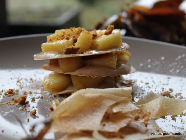 Feuilles de brick, mousse de marrons et pommes