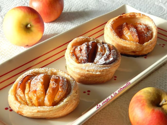 Tartelettes feuilletées aux pommes et au miel