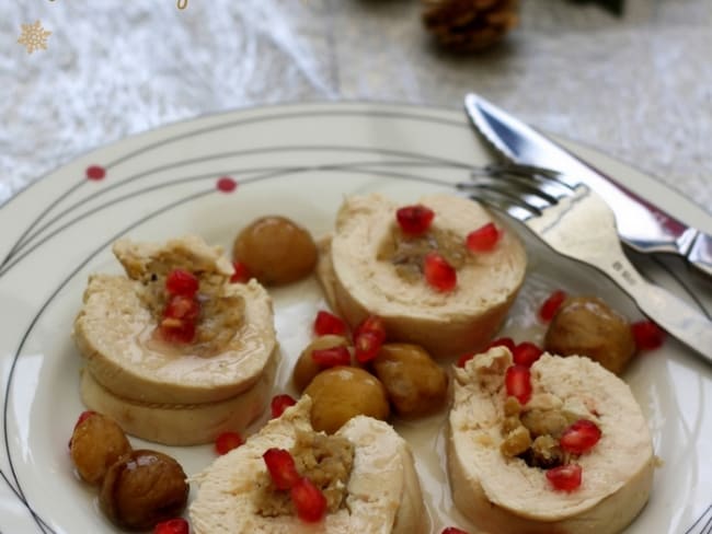 Roulé de dinde farcie aux marrons, sauce à la grenade