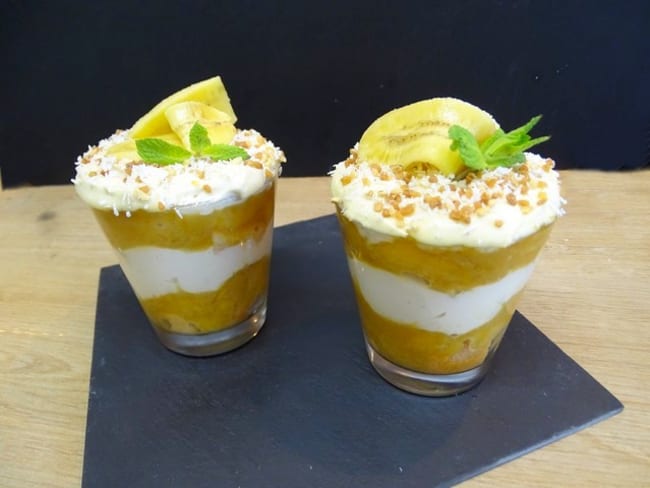 Tiramisu mangue, fressinette et noix de coco