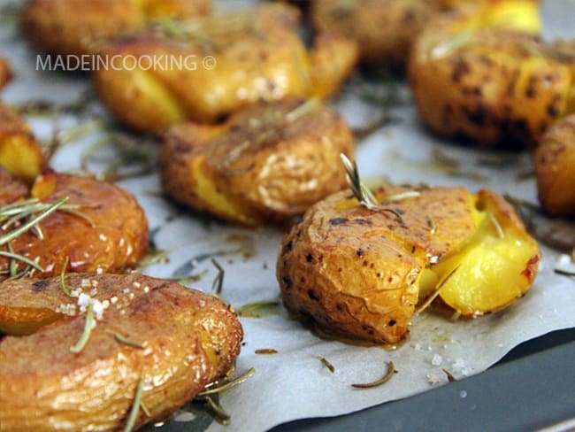 Pommes de terre écrasées croustillantes : un accompagnement de fêtes