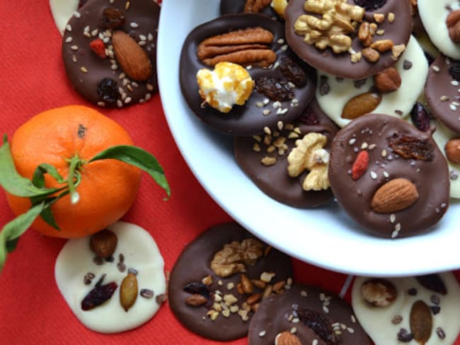 Mendiants aux quatre chocolats pour les fêtes