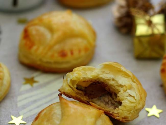 Chaussons au foie gras, poire et cacao pour le réveillon de noël