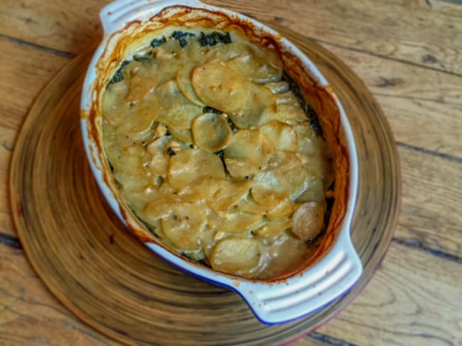 Gratin végan de kale et pommes de terre