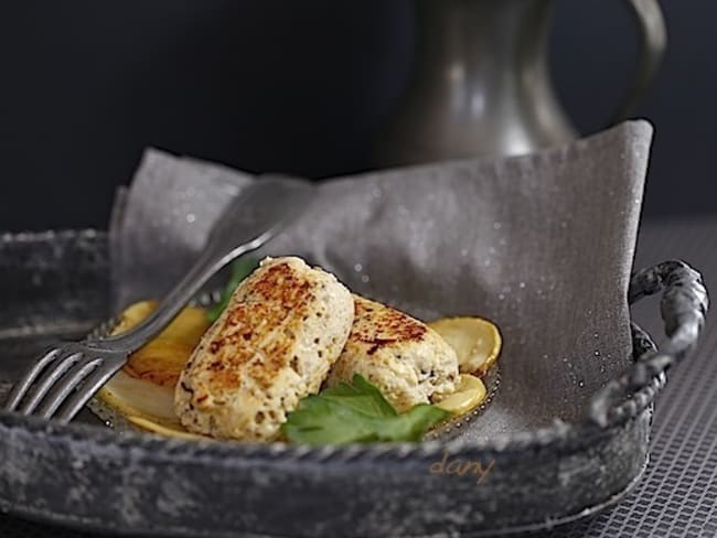 Boudin de pintade aux morilles et aux pommes