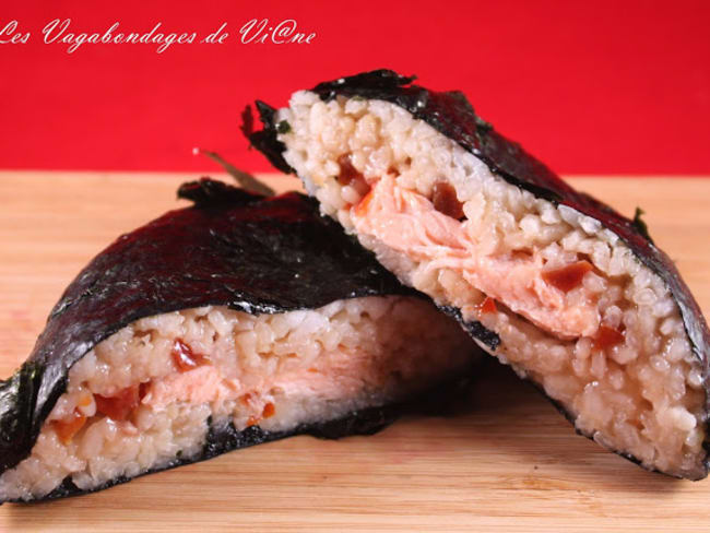 Onigirazu saumon carottes nori