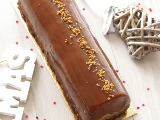 Bûche chocolat vanille croustillant praliné