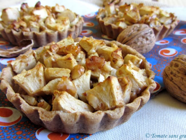 Tartelettes rustiques pommes, noix et sirop d'érable