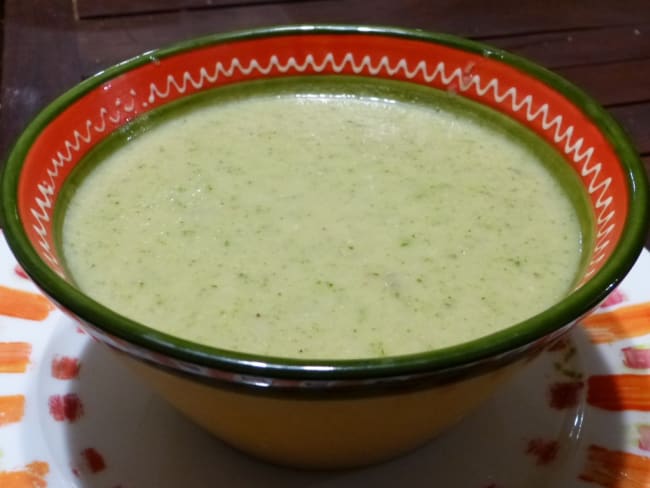 Soupe de courgettes à la fourme d'Ambert