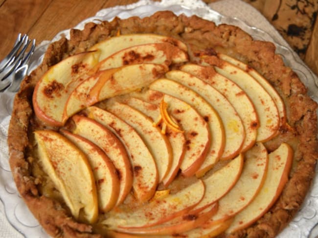 Tarte aux pommes, orange et cannelle