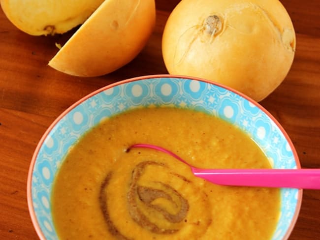 Velouté au navet boule d'or et au maïs